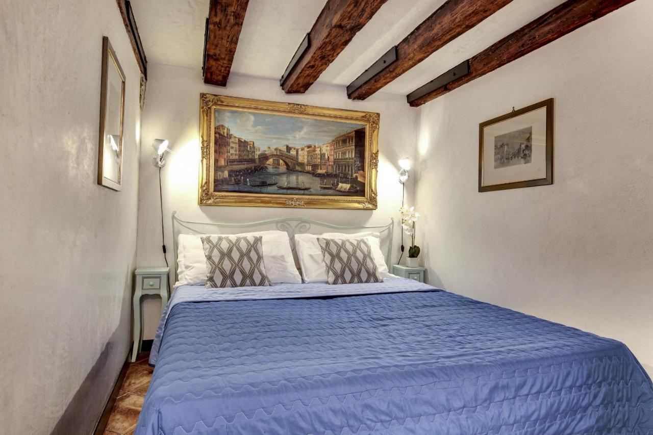 Canal View Suite In Rialto By Wonderful Italy البندقية المظهر الخارجي الصورة