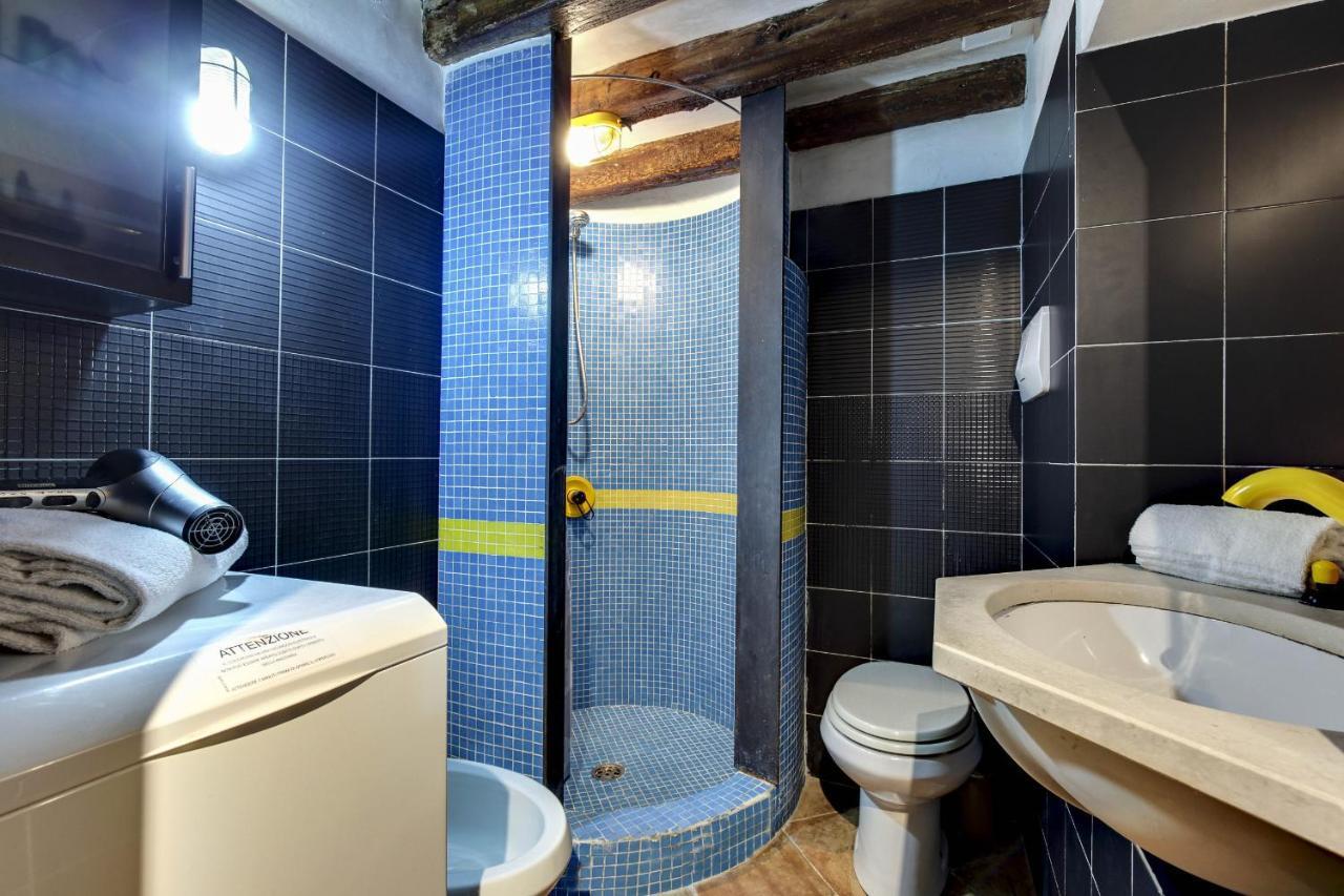 Canal View Suite In Rialto By Wonderful Italy البندقية المظهر الخارجي الصورة